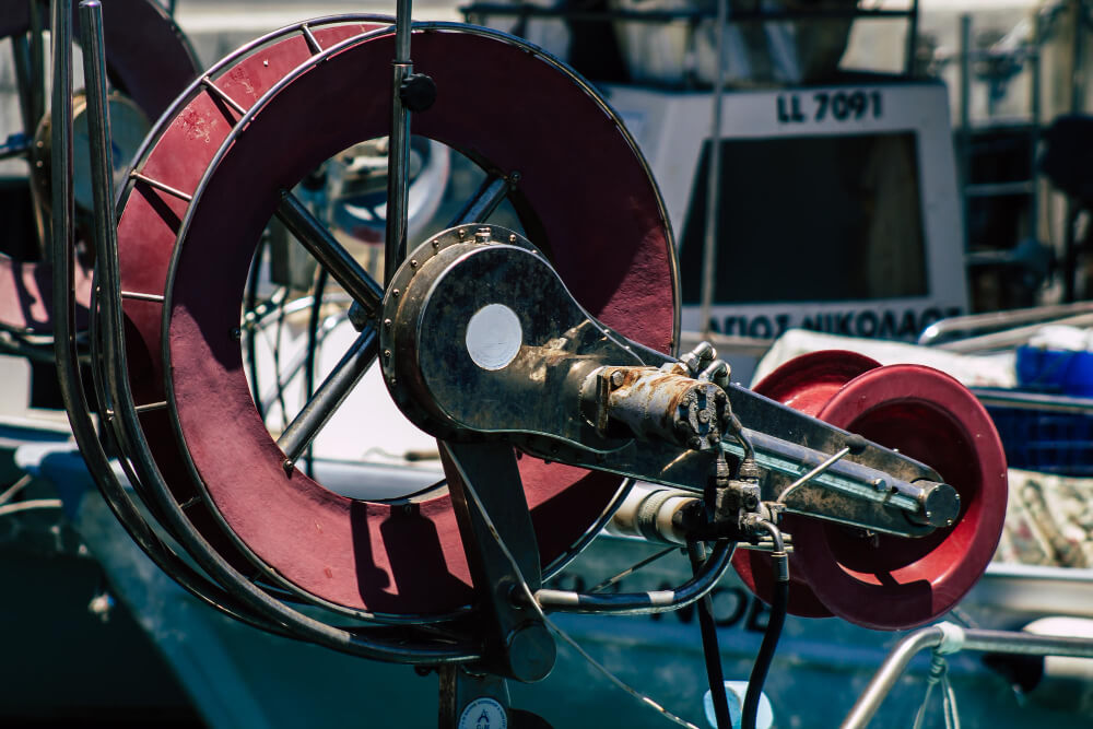 Tugboat Propeller Maintenance 3